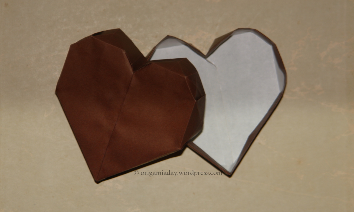 Origami Heart Box - Valentine
