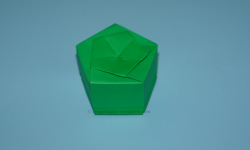 zencrafting: Fabric Origami Star Ornament